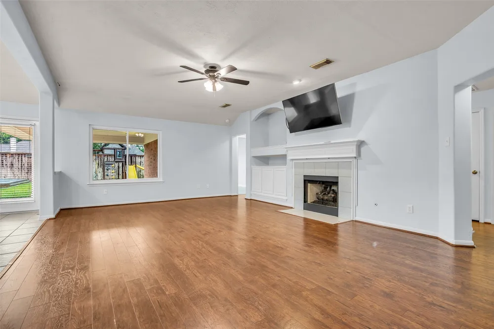 1823 Cornerstone Place Dr, Katy, TX 77450