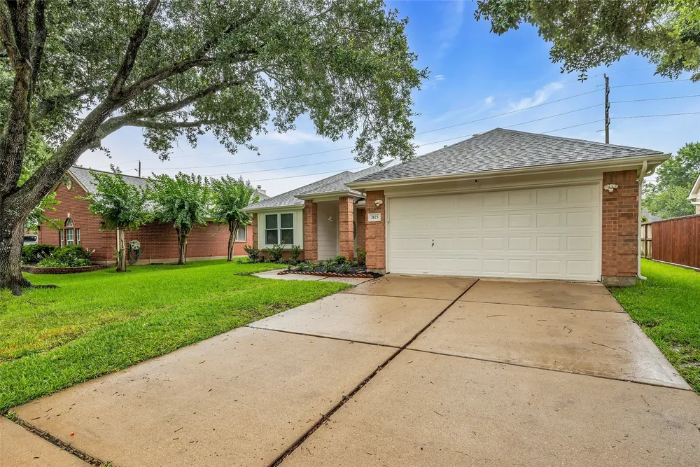 1823 Cornerstone Place Dr, Katy, TX 77450