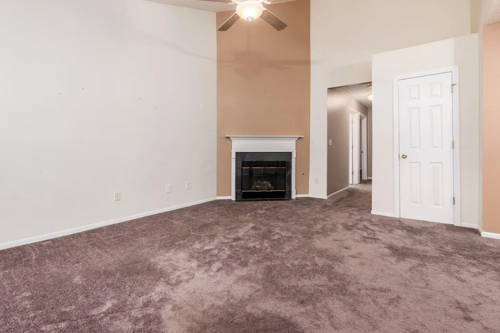 S Market St, Lithopolis, OH 43136