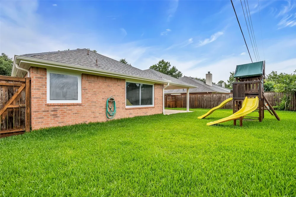 1823 Cornerstone Place Dr, Katy, TX 77450