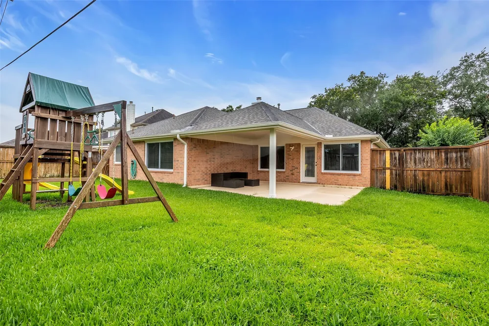 1823 Cornerstone Place Dr, Katy, TX 77450