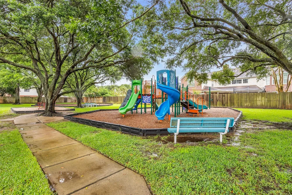 1823 Cornerstone Place Dr, Katy, TX 77450