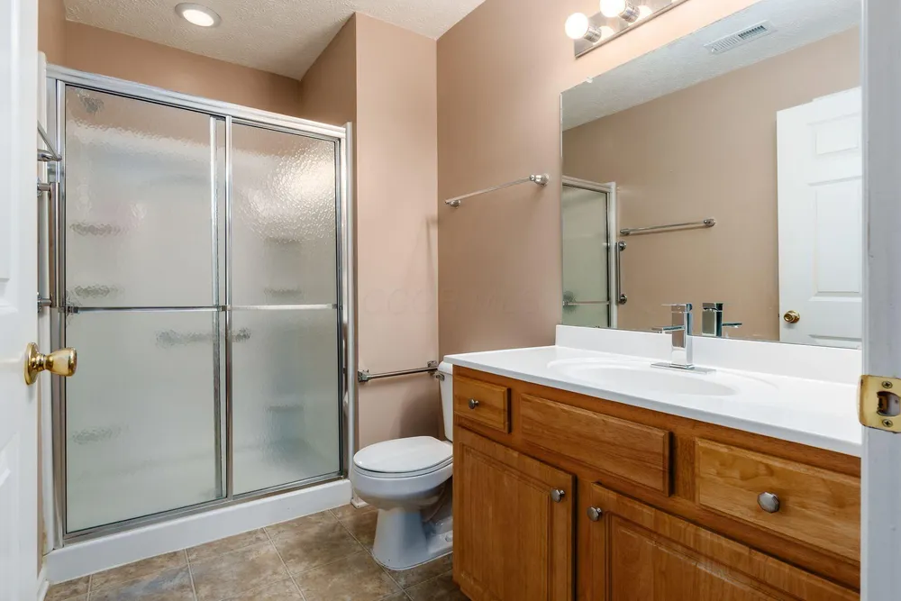 S Market St, Lithopolis, OH 43136