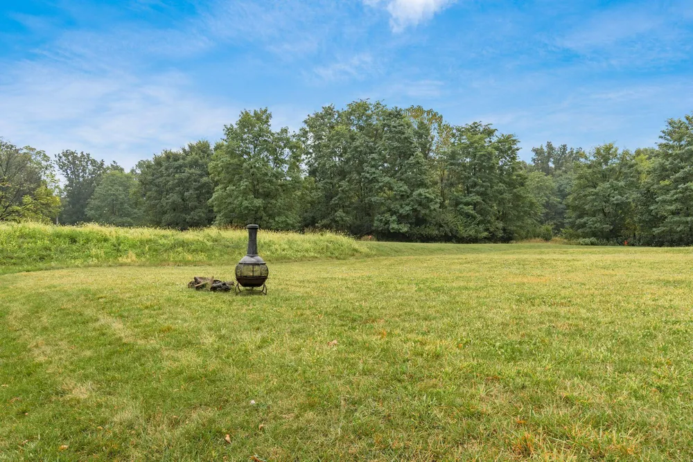 S Market St, Lithopolis, OH 43136