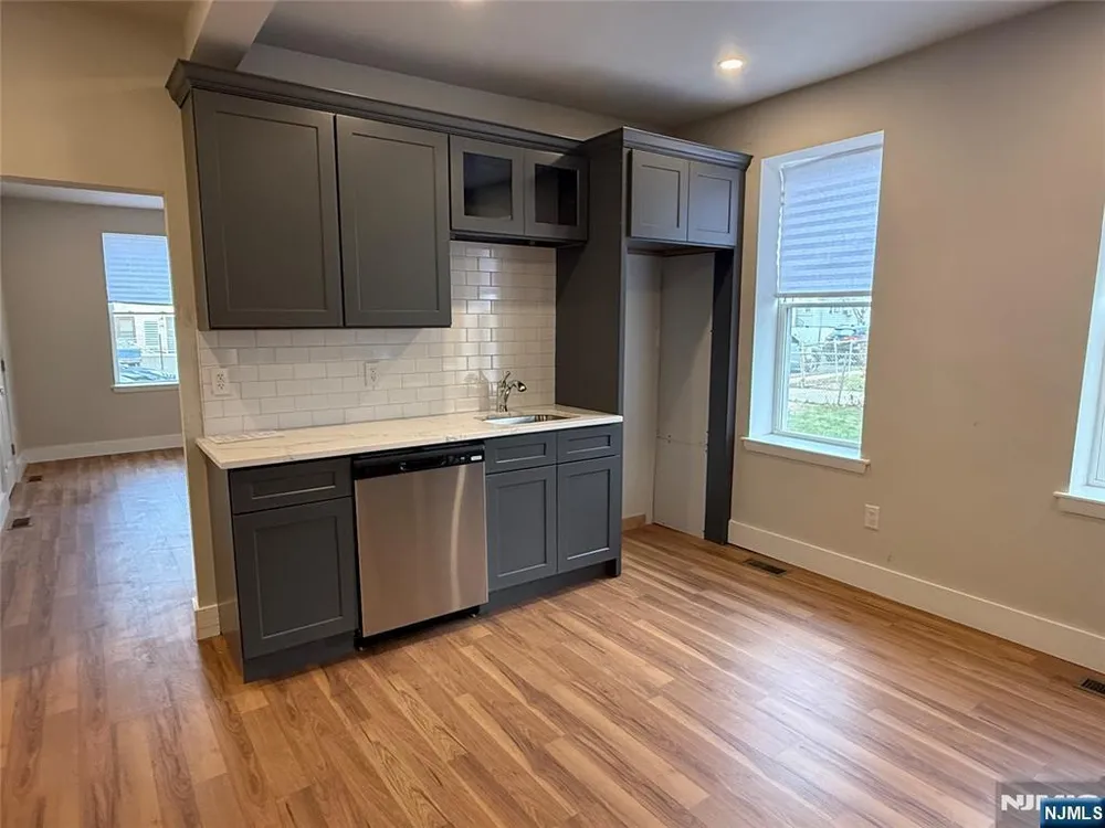 58 Market St, Garfield, NJ 07026