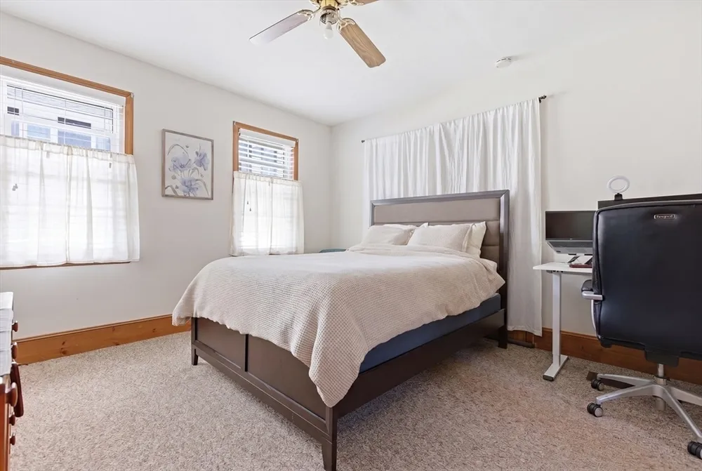 29 Green St, Boston, MA 02129