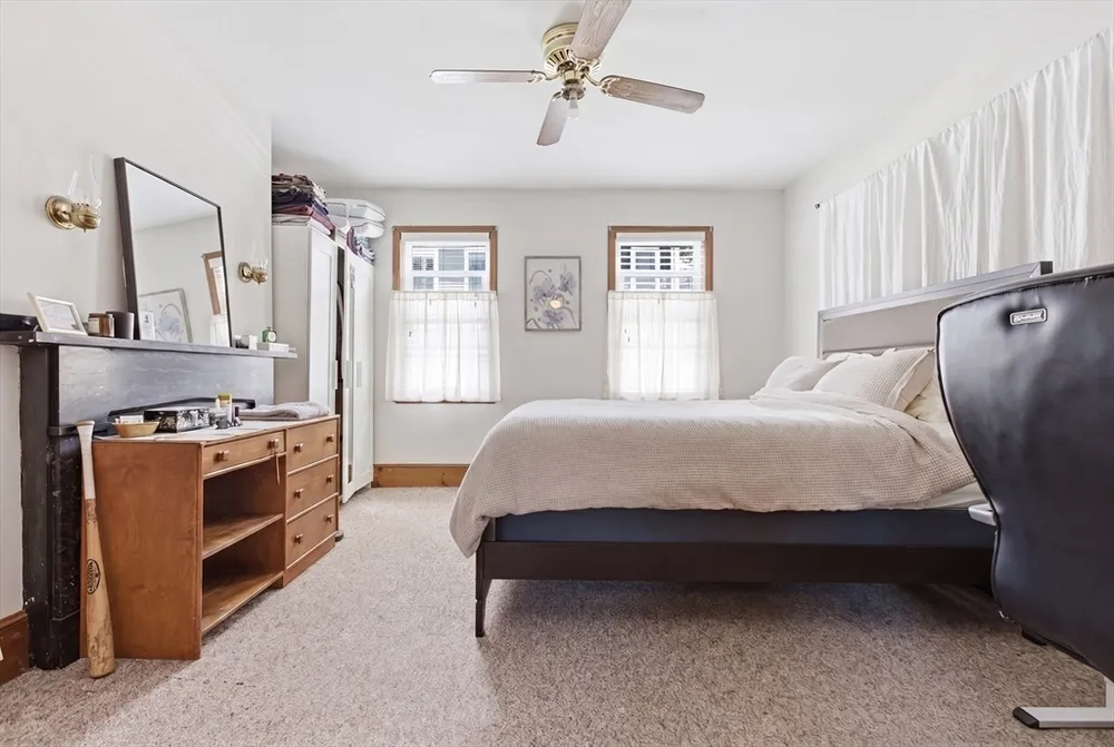 29 Green St, Boston, MA 02129