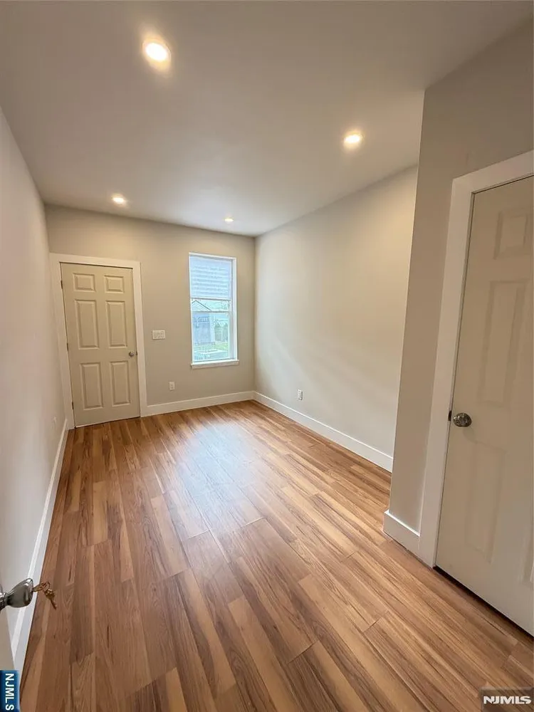 58 Market St, Garfield, NJ 07026
