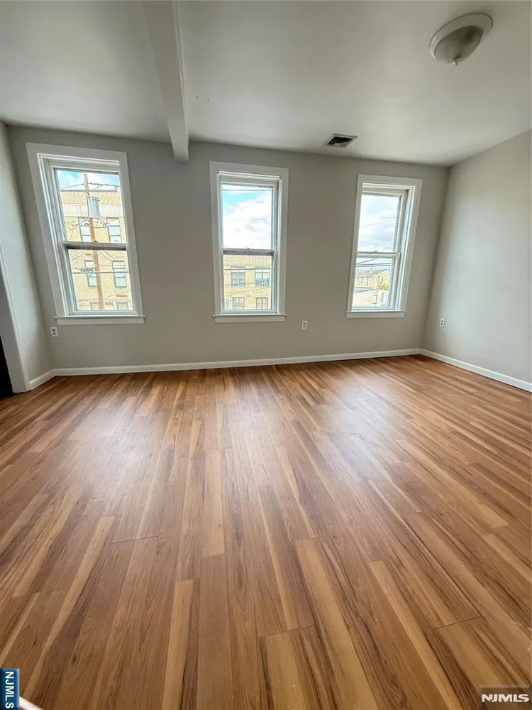 58 Market St, Garfield, NJ 07026