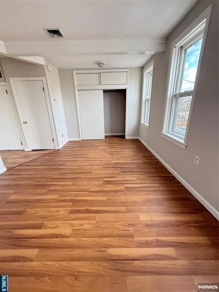 58 Market St, Garfield, NJ 07026