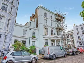 Powis Square, LONDON photo