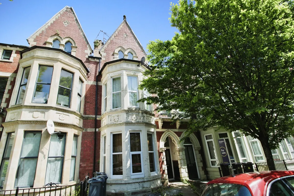 Connaught Road, CARDIFF
