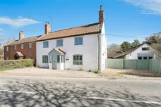 Fakenham Road, East Bilney, DEREHAM