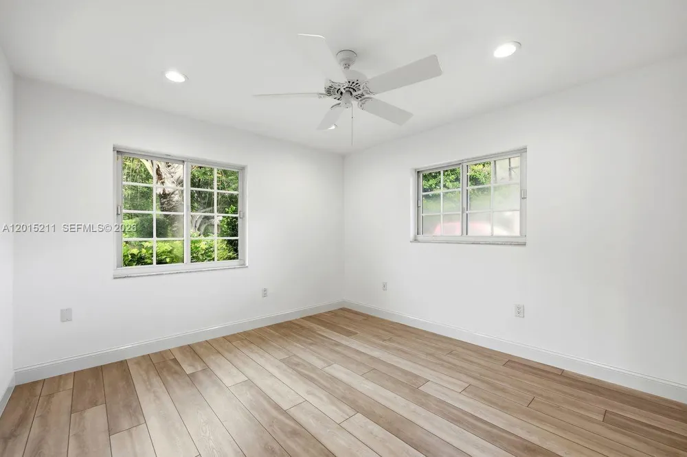 13060 SW 70th Ave, Pinecrest, FL 33156