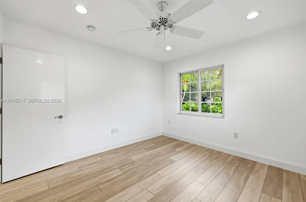 13060 SW 70th Ave, Pinecrest, FL 33156