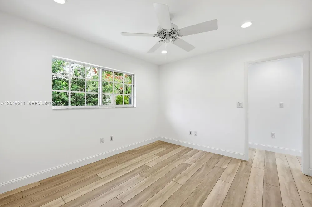 13060 SW 70th Ave, Pinecrest, FL 33156