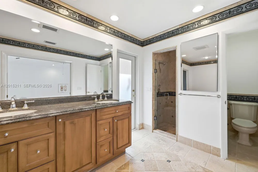 13060 SW 70th Ave, Pinecrest, FL 33156