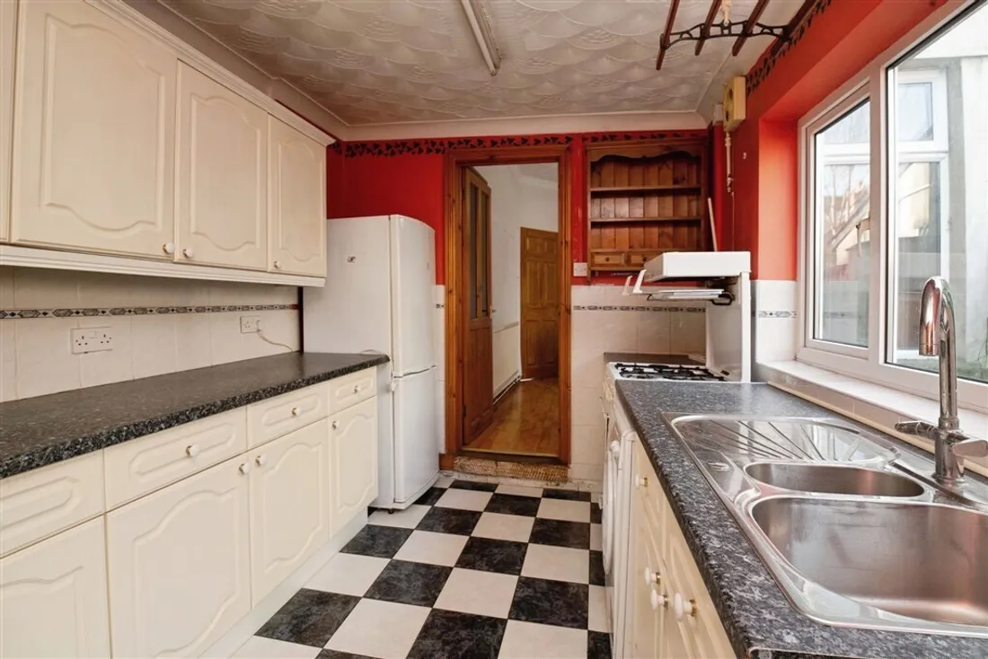 Property photo 16