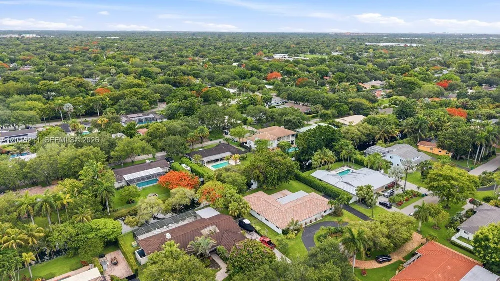13060 SW 70th Ave, Pinecrest, FL 33156