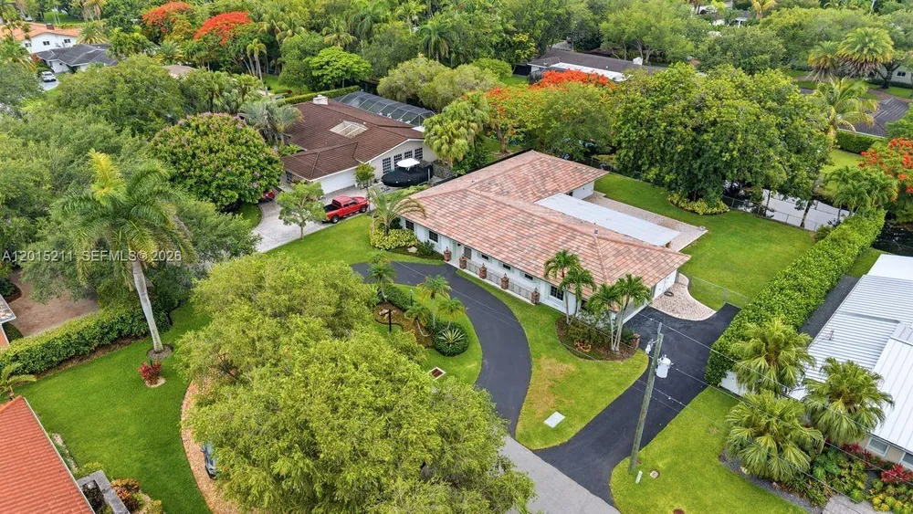13060 SW 70th Ave, Pinecrest, FL 33156