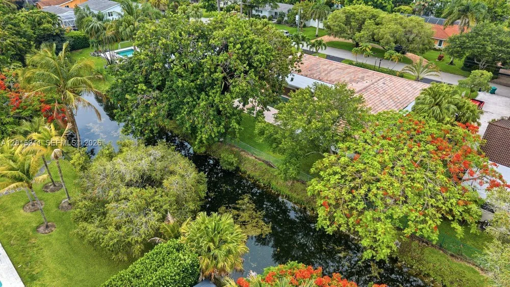 13060 SW 70th Ave, Pinecrest, FL 33156
