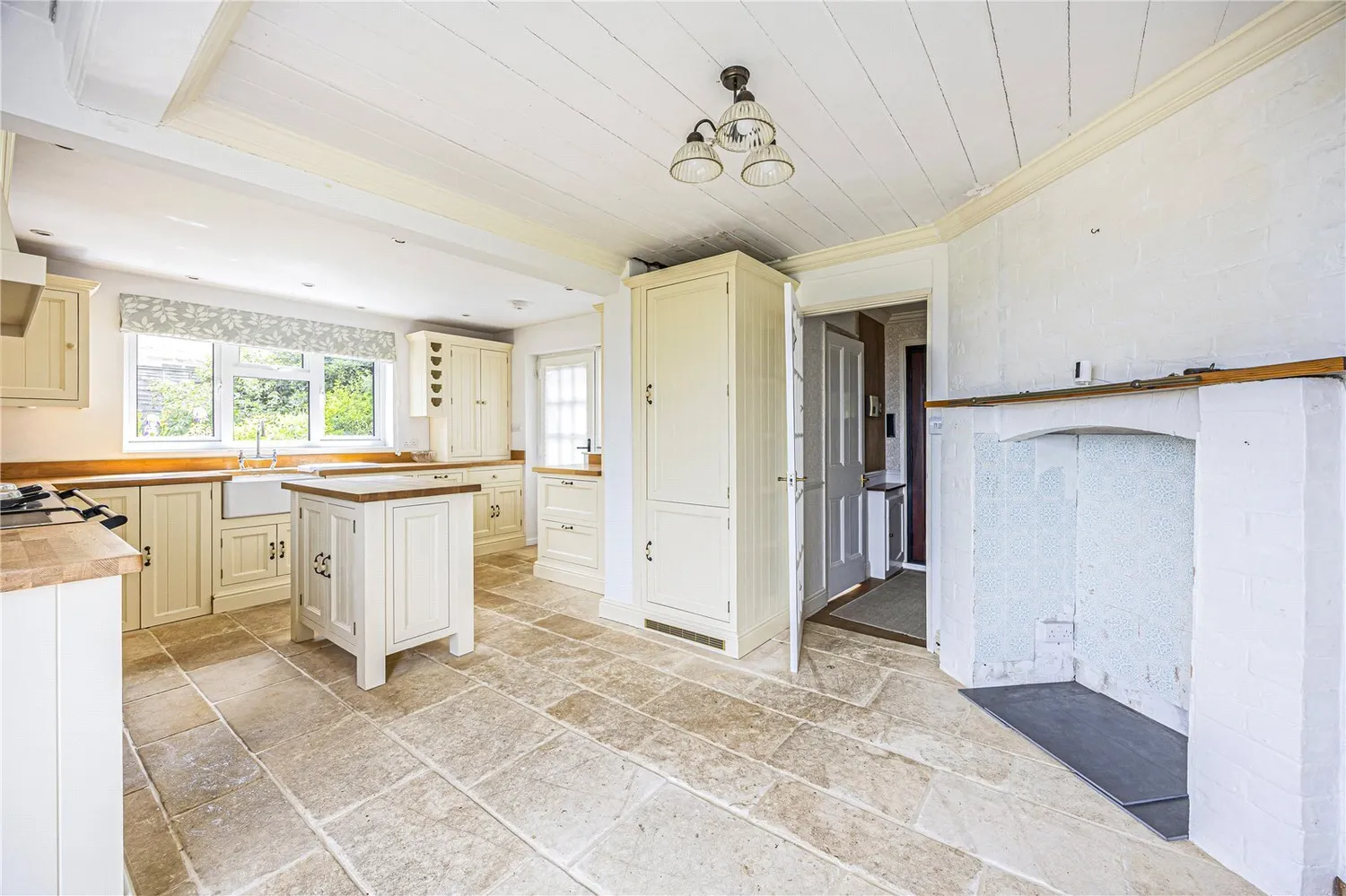 Coopers Hill, Gloucester, GL3 photo 13
