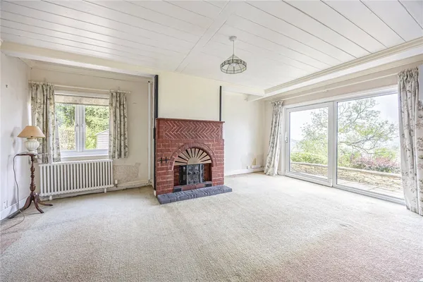 Coopers Hill, Gloucester, GL3 photo 17