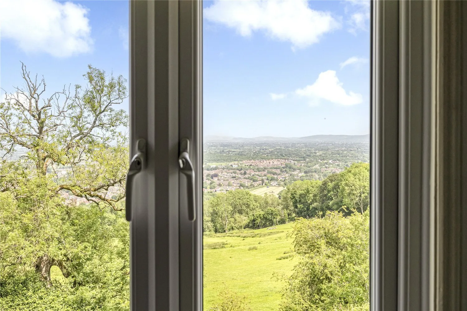 Coopers Hill, Gloucester, GL3 photo 25