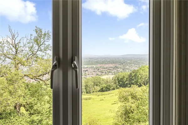 Coopers Hill, Gloucester, GL3 photo 25