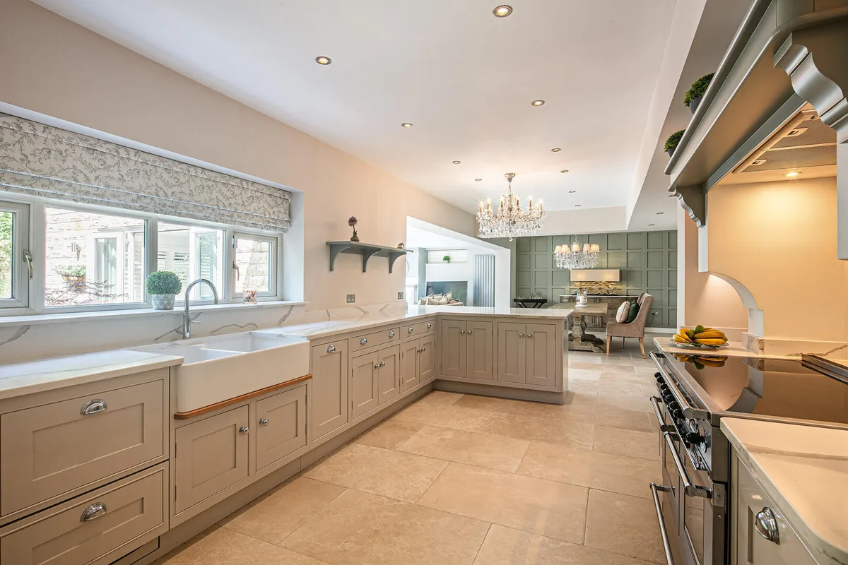 12 Whirlow Grange Drive, Sheffield