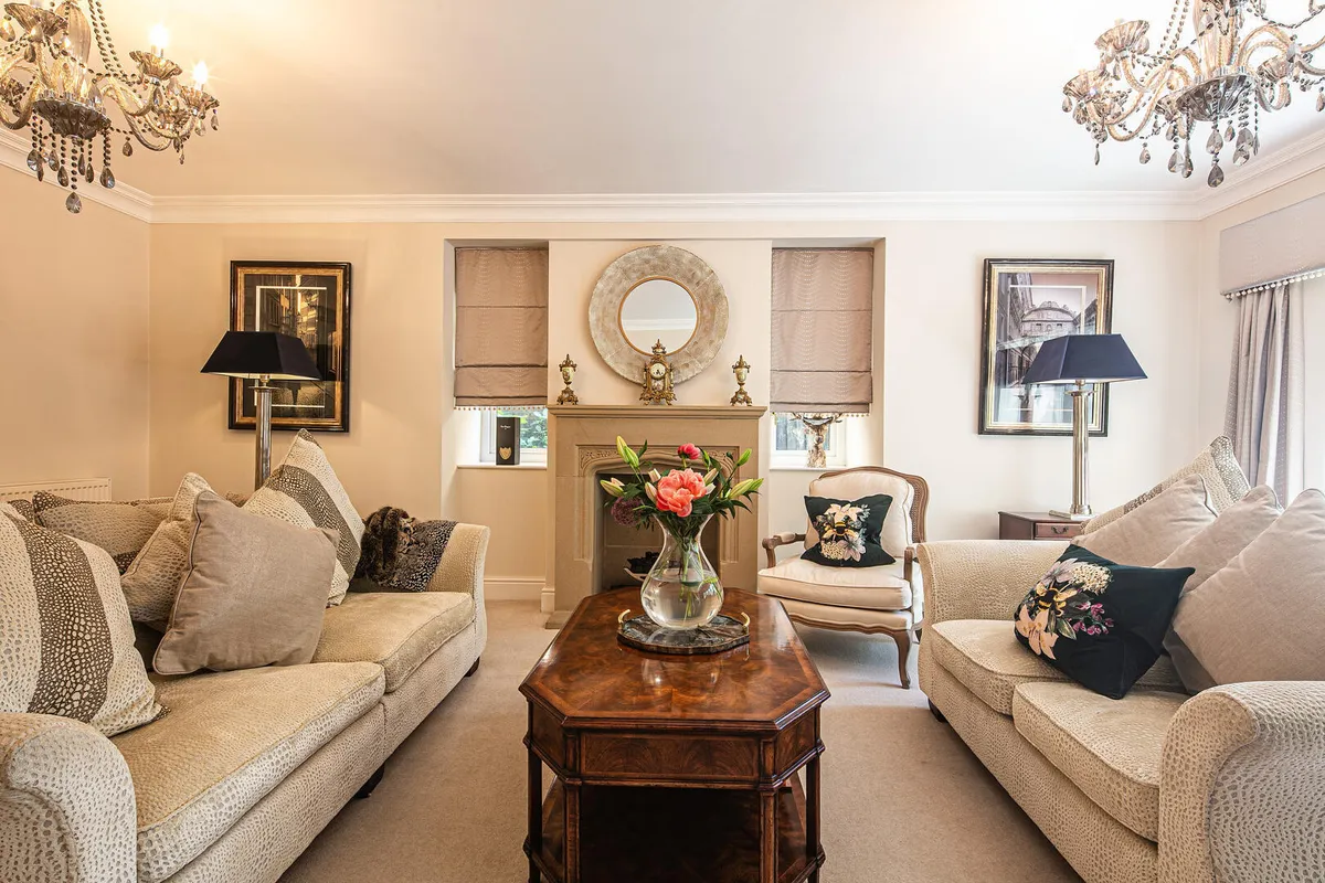 12 Whirlow Grange Drive, Sheffield