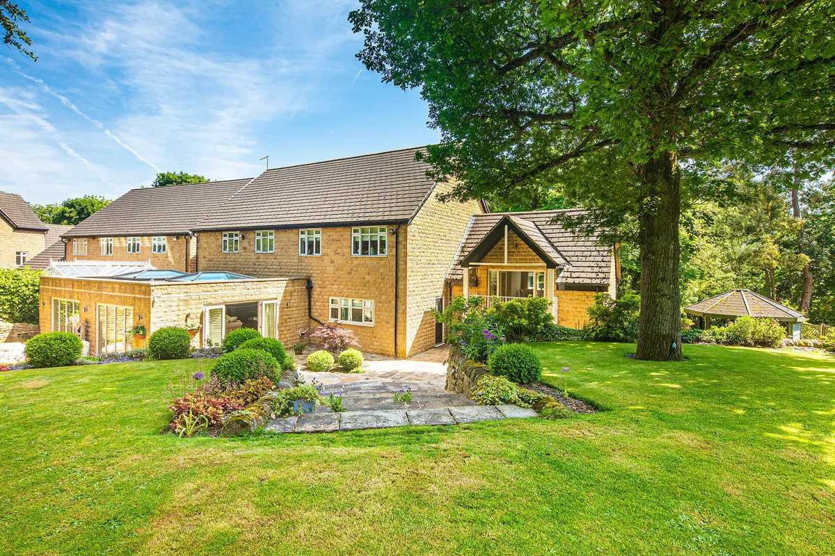 12 Whirlow Grange Drive, Sheffield