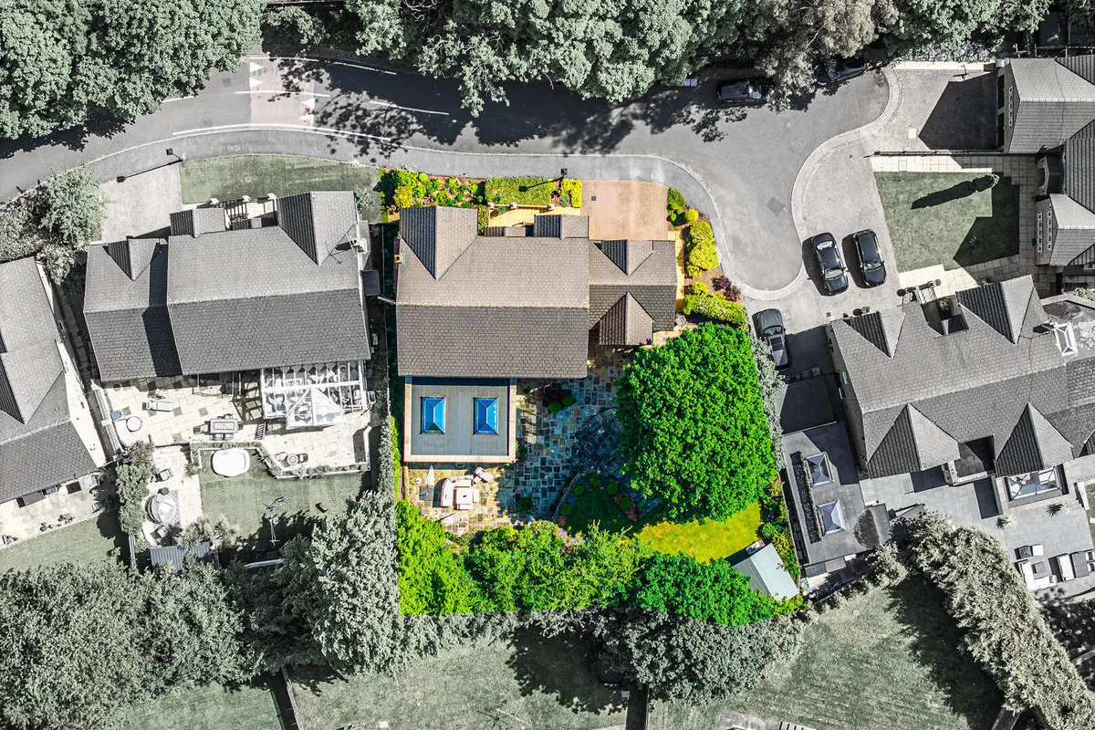 12 Whirlow Grange Drive, Sheffield