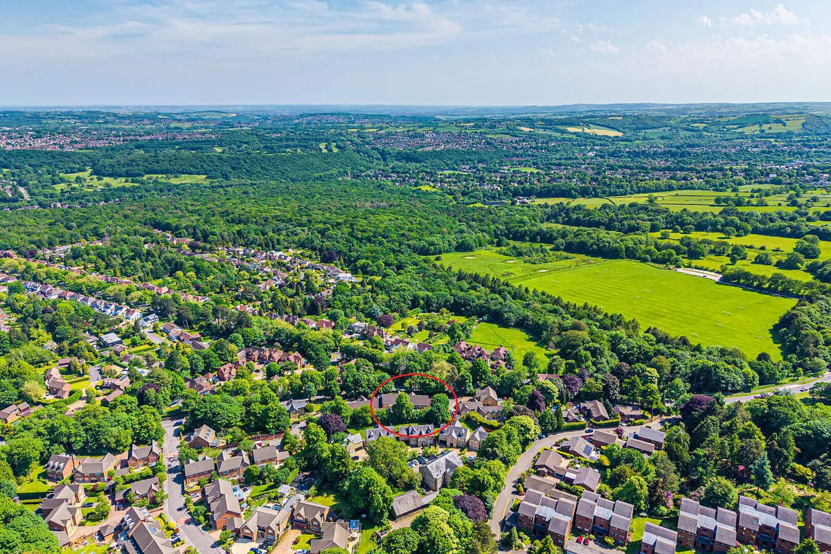 12 Whirlow Grange Drive, Sheffield