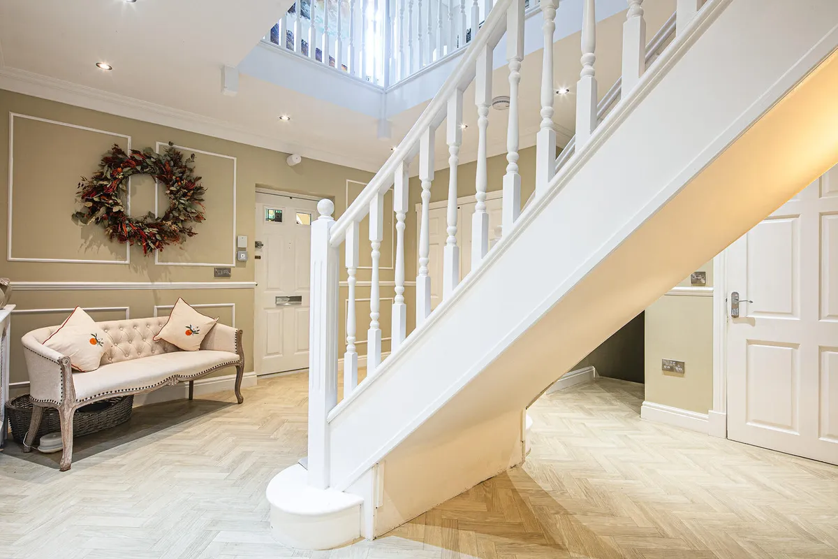 12 Whirlow Grange Drive, Sheffield