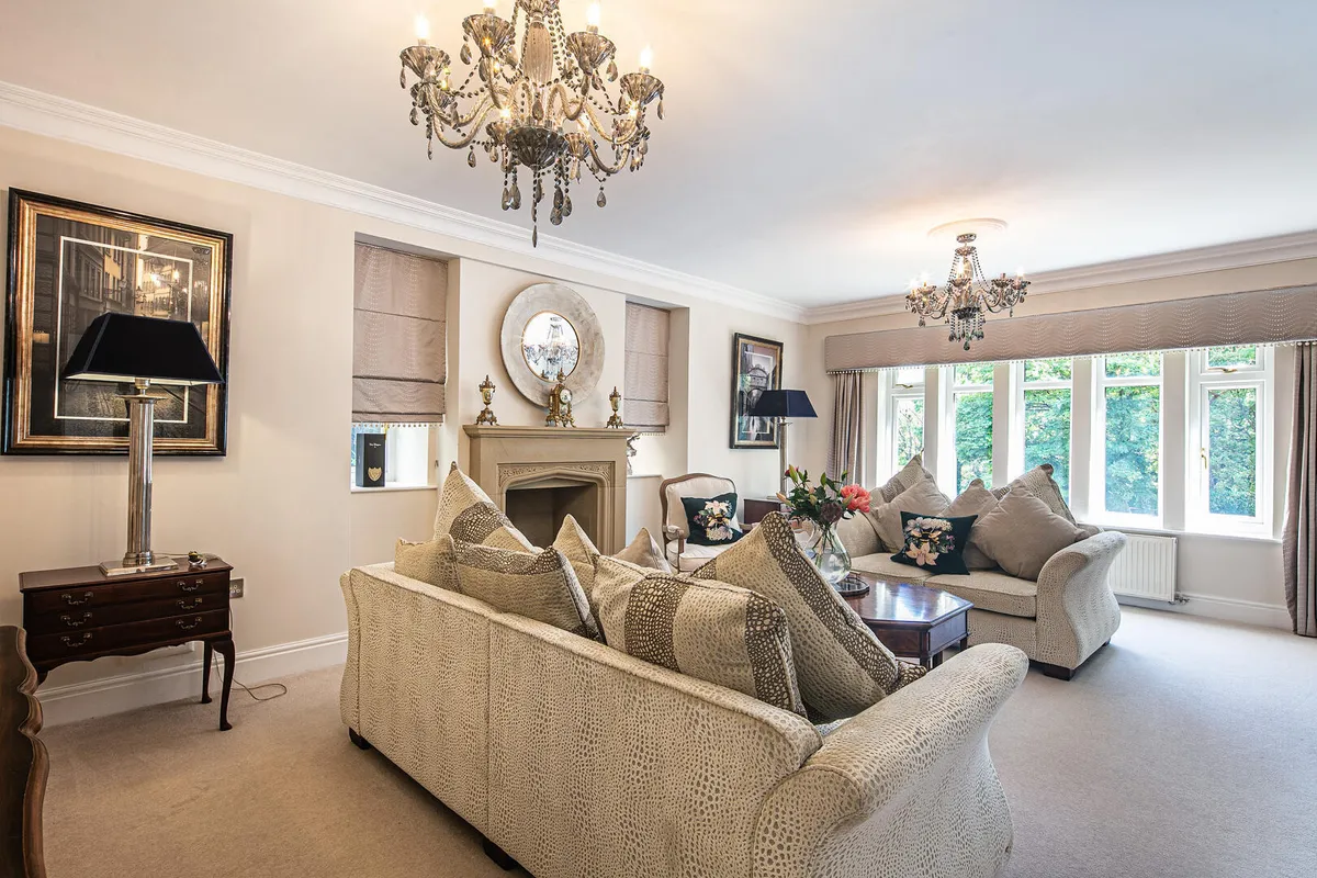 12 Whirlow Grange Drive, Sheffield
