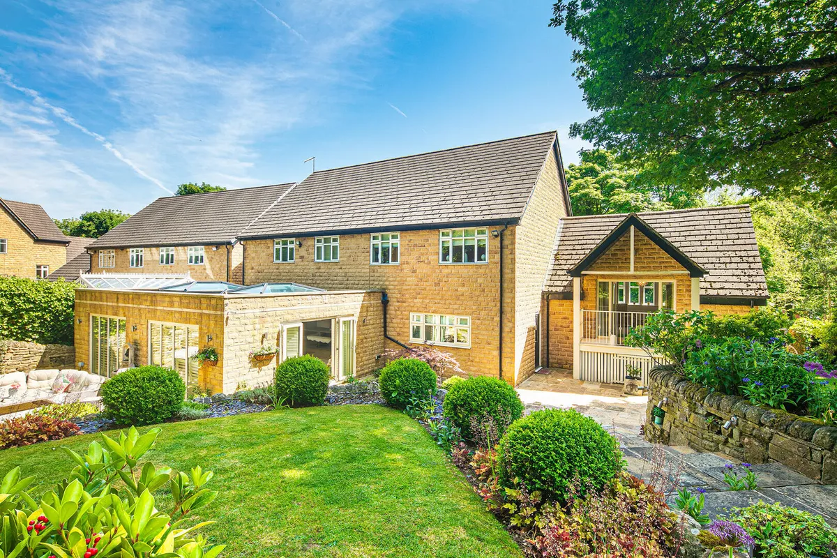 12 Whirlow Grange Drive, Sheffield
