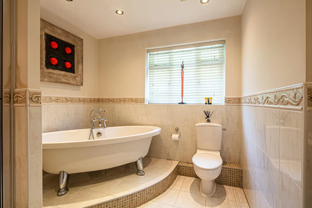 12 Whirlow Grange Drive, Sheffield