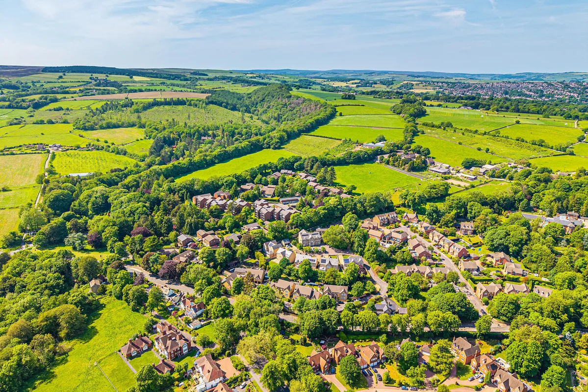 12 Whirlow Grange Drive, Sheffield