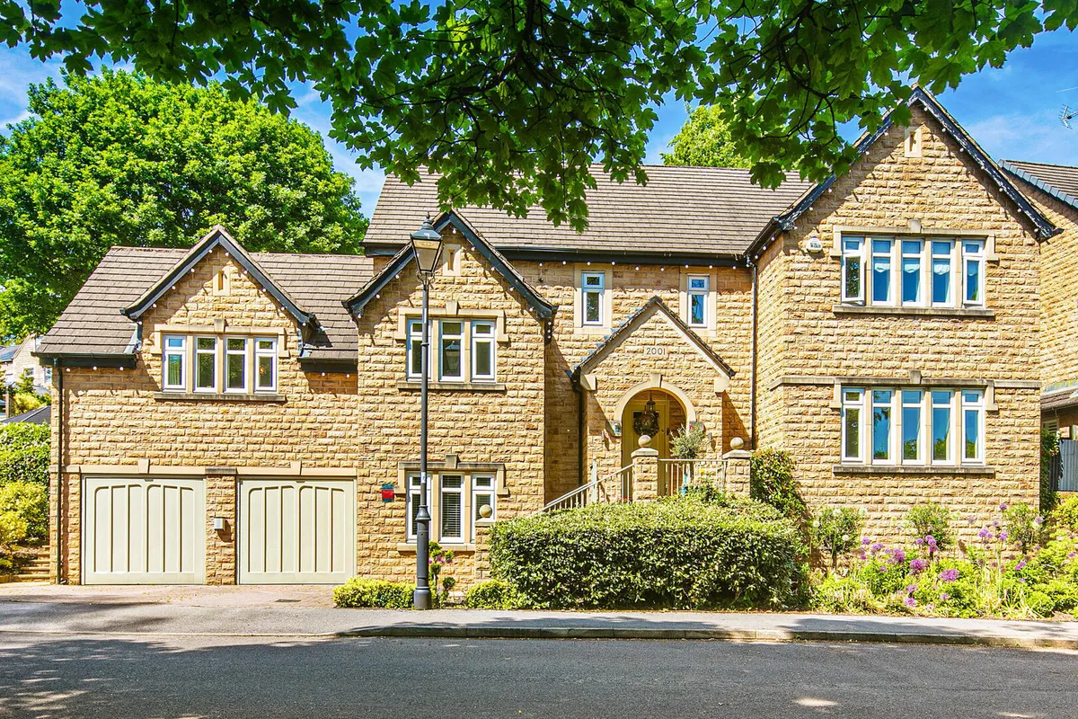 12 Whirlow Grange Drive, Sheffield