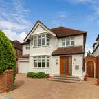 Cassiobury Drive, Watford, WD17