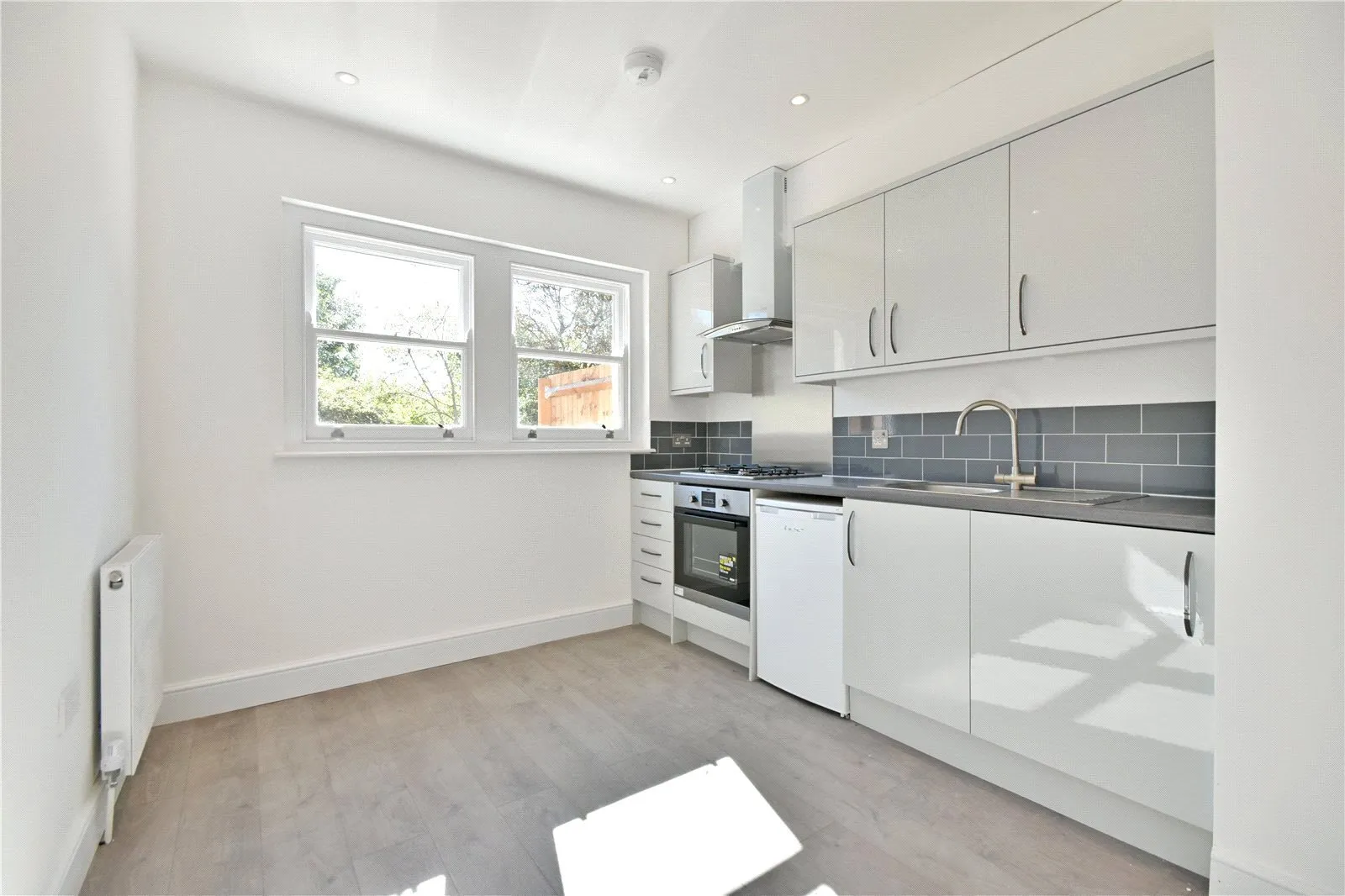 Dartmouth Road, Mapesbury, London, NW2