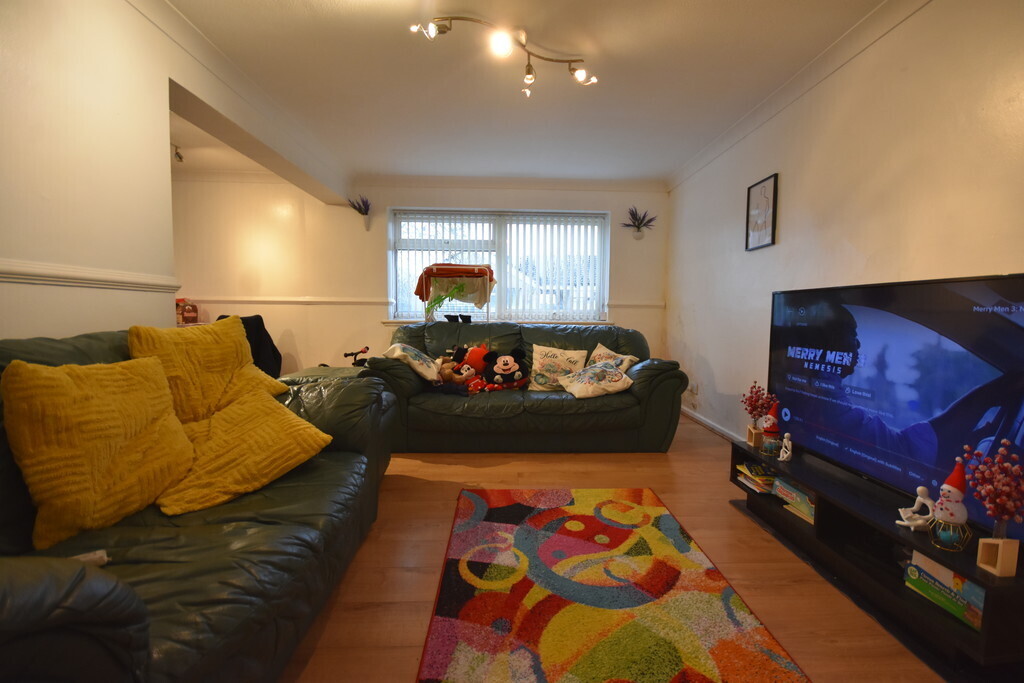 Triumph Close, Coventry Image 3