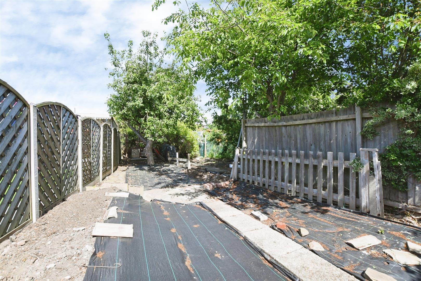 Compass Road, Hull Image 15