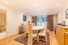 Lincoln Avenue, London, SW19 photo 9