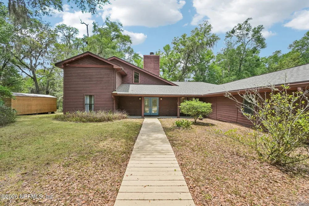 2402 Sandy Run Dr, Middleburg, FL 32068