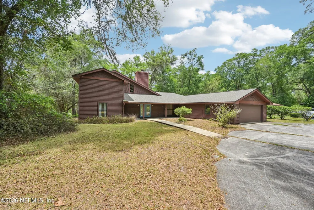 2402 Sandy Run Dr, Middleburg, FL 32068