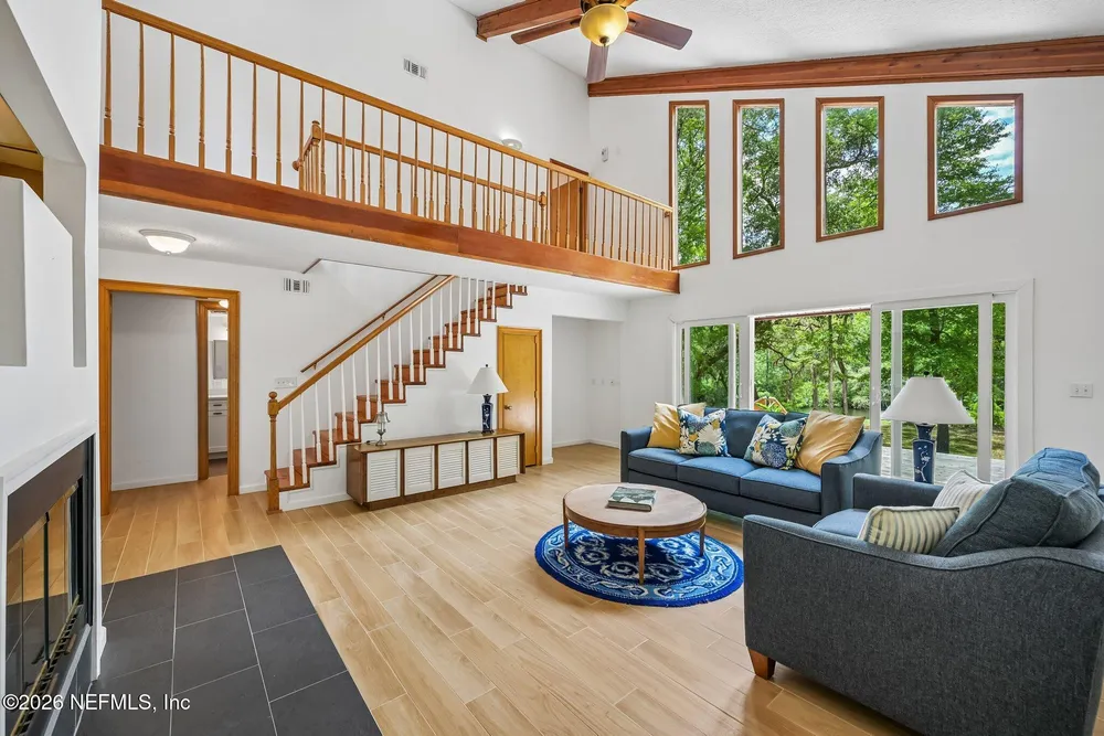 2402 Sandy Run Dr, Middleburg, FL 32068