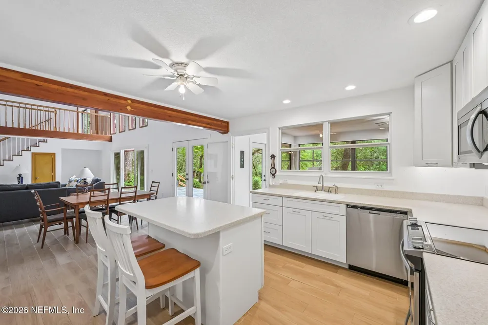 2402 Sandy Run Dr, Middleburg, FL 32068