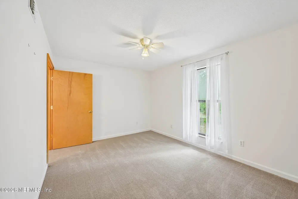 2402 Sandy Run Dr, Middleburg, FL 32068